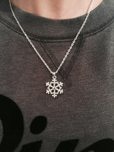 On Line Only Special. Snowflake Necklace and Earring SET